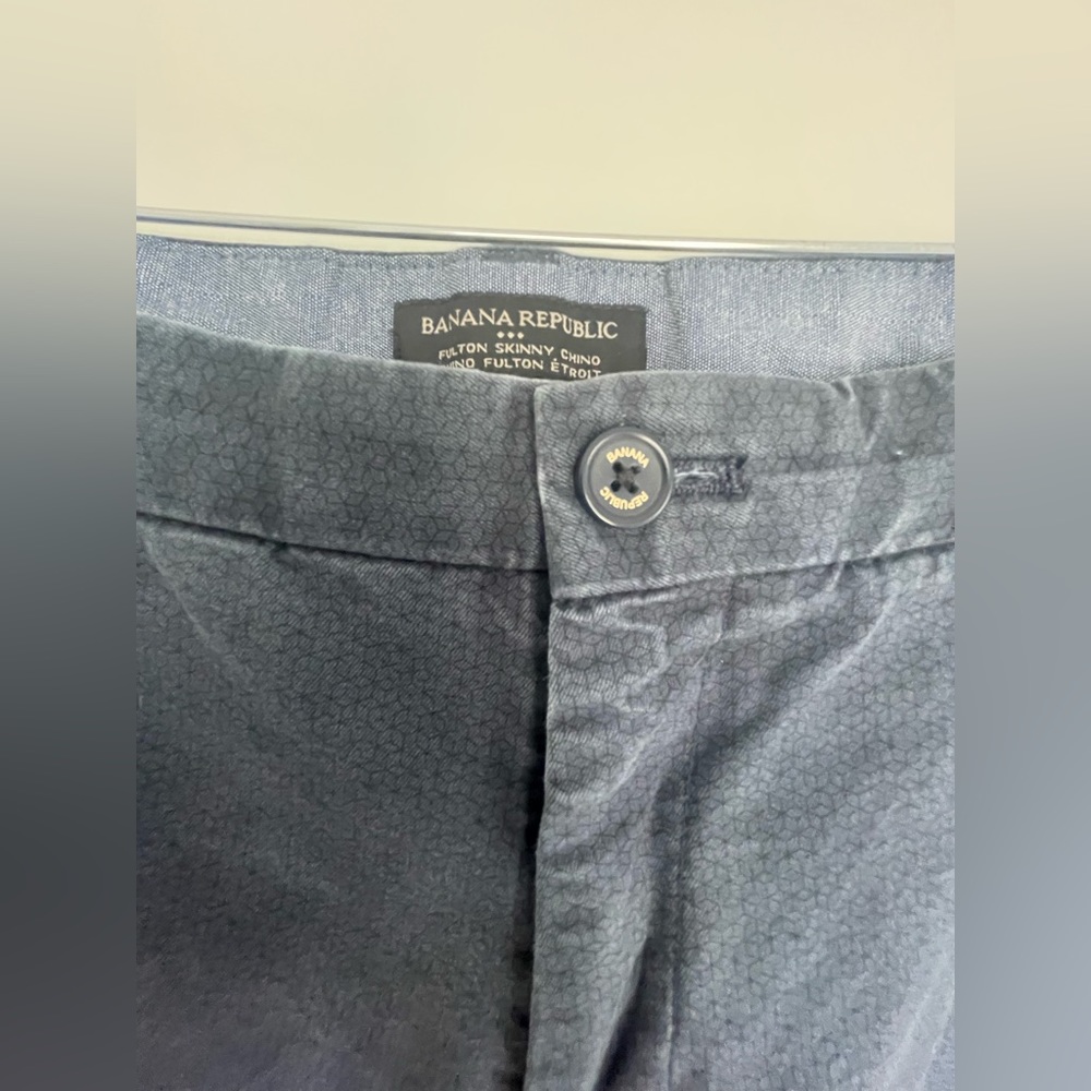 Banana Republic Fulton Skinny Chino Men’s 32/34 Excellent condition.